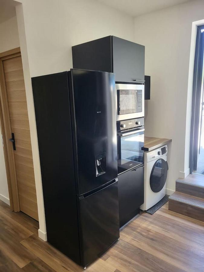 Appartement Jacuzzi Narbonne Exterior foto